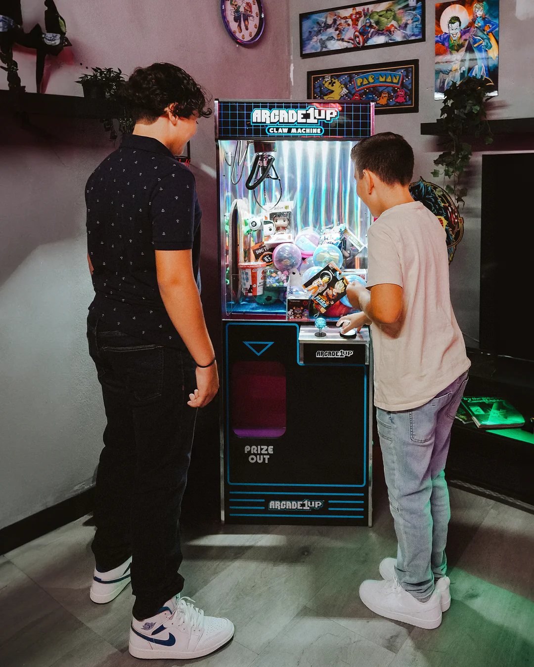 ARCADE1UP_X_THECLAW-58_2500px_a19d945b-7bbb-4ea7-9942-543c1c675f85